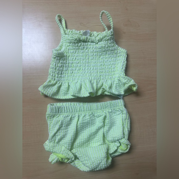 GAP Two Piece Set 6-12 months - Picture 1 of 3